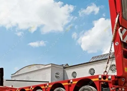 Фото №0 Аренда трала Kassbohrer LB5E, Санкт-Петербург