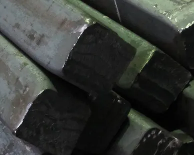 фото Поковка квадратная ГОСТ 8479-70 12Х18Н10Т 20 40Х