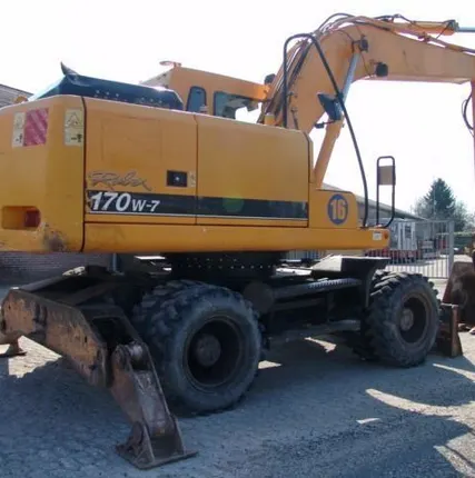 Фото №0 Аренда колесного экскаватора Hyundai R170