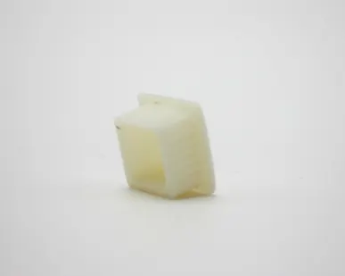 фото Заглушка квадратная, 20x20, черная/белая