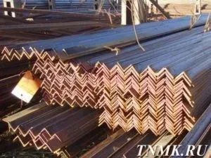 фото Уголок стальной равнополочный 36х36х4 мм С245 ГОСТ 8509-93