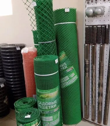 Фото №0 Сетка пластиковая для ограждения 35х40 0,45х20м