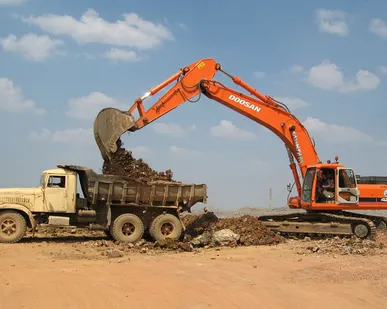 фото Аренда &quot;Экскаватор DOOSAN 420&quot;