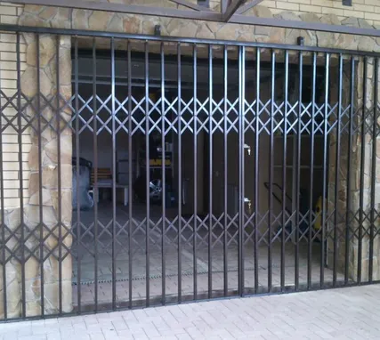 Фото №0 Решетка раздвижная