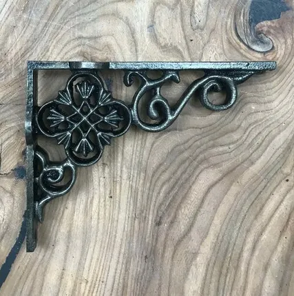 Фото №0 Кронштейн "Малый викторианский"