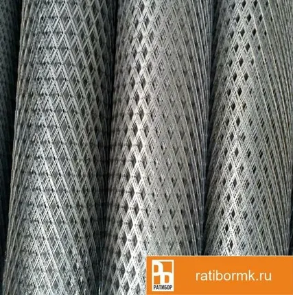 Фото №0 Сетка Рабица оцинкованная 30х30х1,6 мм в рулоне 1,5х10 м