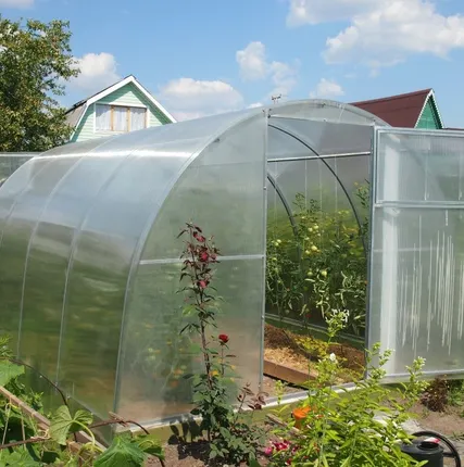 Фото №0 Заводская теплица