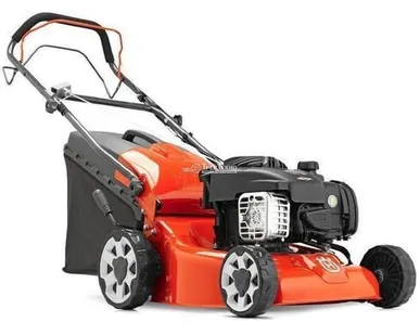 фото Газонокосилка бензиновая Husqvarna LC153