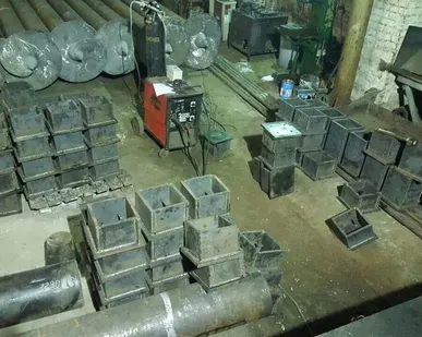 фото Цоколь барьерного ограждения