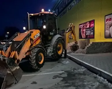фото Аренда экскаватора-погрузчика JCB