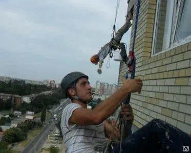 Фото №0 Герметизация межпанельных швов и разичных примыканий.