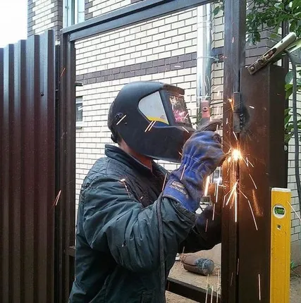 Фото №0 Сварочные работы заборы
