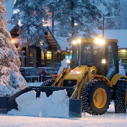 Фото №0 Уборка и вывоз снега