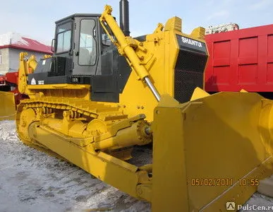 фото Бульдозер Shantui SD32