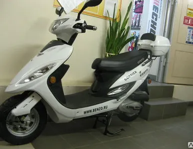 фото Скутер Vento Corsika