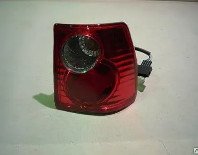 фото Фонарь правый внешний Chery Amulet A15-3773040BA