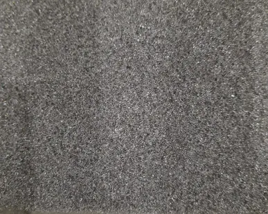 фото Поролон чёрный 1х2м 22плотность 4см