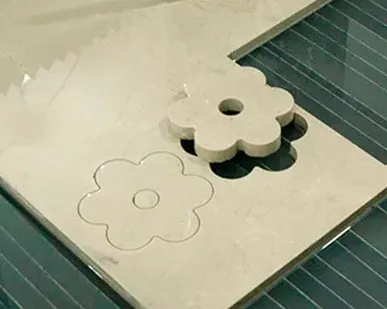 фото Гидроабразивная резка плитки