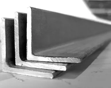 фото Уголок горячекатаный ст.3, 09г2с, Доставка, мерный (6м-12м)