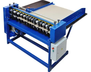 фото Резательно-рилевочный станок СР-1500