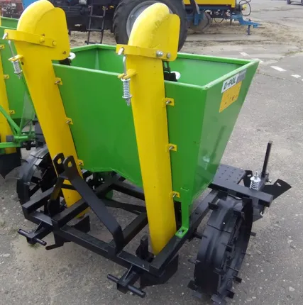 Фото №3 Картофелесажалка 2-рядная с увеличенным бункером