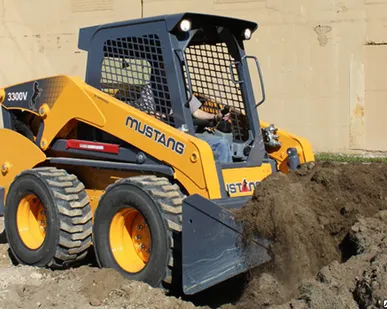 фото Аренда и услуги мини-погрузчика Digger 5700
