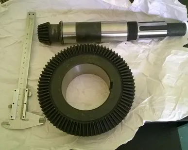 фото Шестерни с прямым и косым зубом