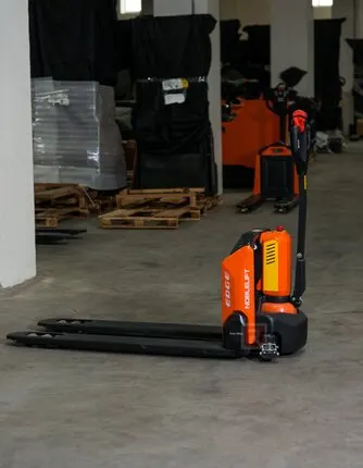 Фото №0 Тележка самоходная грузоподъемность 2-3 т Noblelift PT20/25/30N