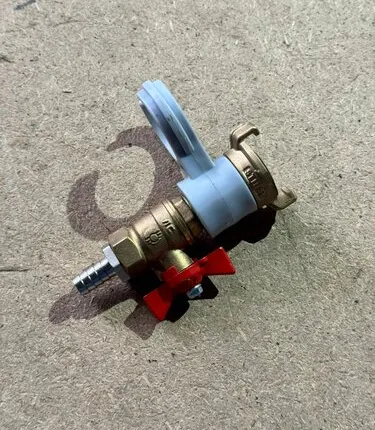 Фото №0 Воздушный блок растворного пистолета (комплект: быстр.соед+кронш.пласт+кран шар.+штуцер)