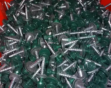 фото Кровельный саморез