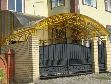 фото Навес из поликарбоната