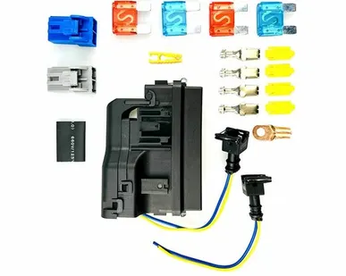 фото Блок предохранителей моторного отсека 716/30077 A