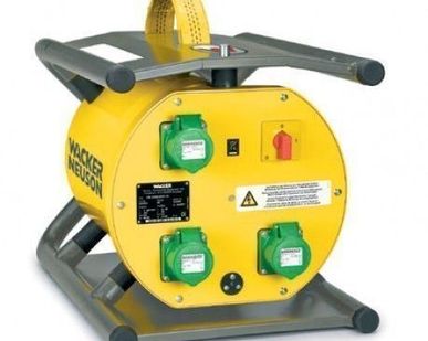 фото Преобразователь частоты и напряжения WACKER NEUSON FUE 6/042/200W