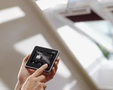 фото Окно мансардное полиуретан с электроприводом GGU 007021 INTEGRA MK04 78х98