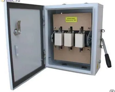 фото Ящик с рубильником 250А/380В предохр.3хПН2-250 IP54, ЯБ1-2(ЯБ-3-250-1)