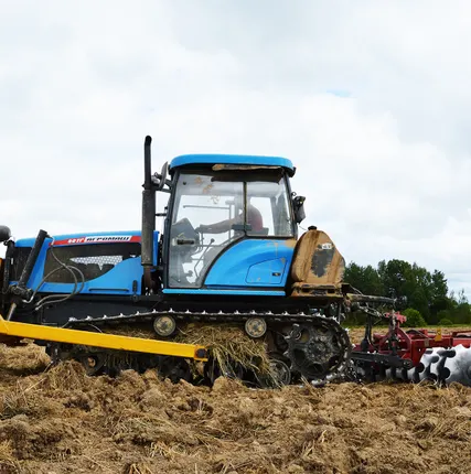 Фото №3 Трактор гусеничный ВТГ-100 нового образца