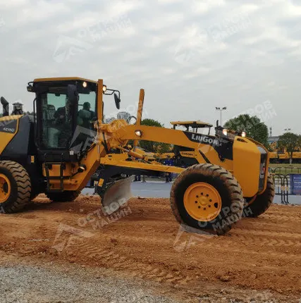 Фото №0 LiuGong CLG4215D автогрейдер 4WD