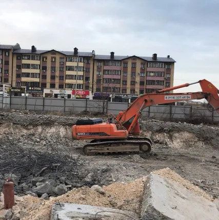 Фото №0 Снос домов и зданий, слом сооружений, демонтаж ангаров, фабрик и заводов, снос элеваторов 