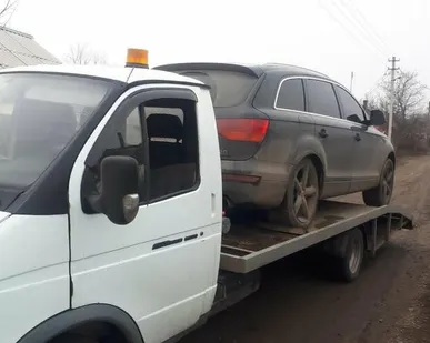 фото Мы поможем на дороге эвакуатором