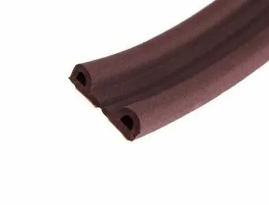 фото Уплотнитель самоклеющийся профиль P 9х5,5мм для уплотнения щелей размером 3-5мм (цена за 1м , продается четным метражом)