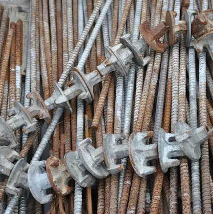 Фото №0 Шпилька винтовая 1 метр &gt;