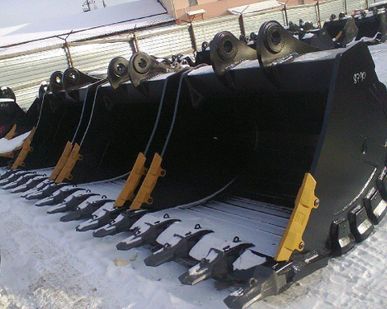 фото Ковш экскаватора CAT 325C