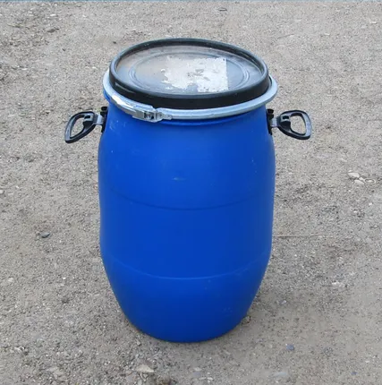 Фото №1 Бочка пластиковая 65 литров с крышкой и хомутом, б/у