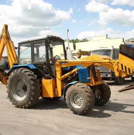 Фото №0 Аренда эксковатора-погрузчика