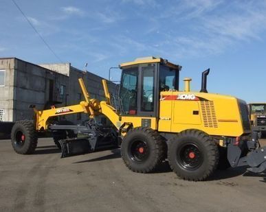 фото Аренда и услуги грейдера XCMG GR180