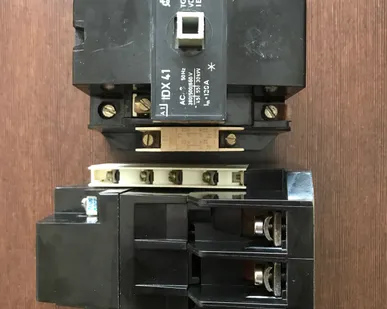 фото Контактор (пускатель) IDХ-41 130A 220В 50Гц Кран Альбрехт, Ганс, Альбатрос, РДК-25, РДК-250 ГДР Германия