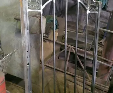 фото Калитка из профильной трубы