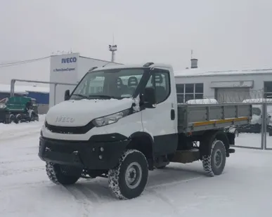 фото Бортовой фургон IVECO Daily 55S17HW 4х4