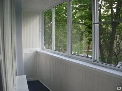 Фото №0 Отделка лоджии пластиковыми панелями