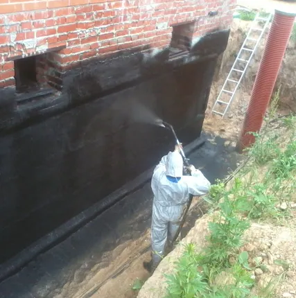 Фото №0 Гидроизоляция фудамента